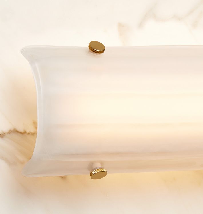 Manor Glass Wall Sconce 16"