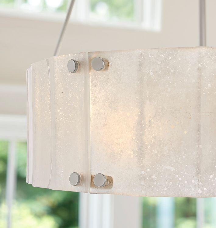 Manor Glass Round Chandelier 32‘’