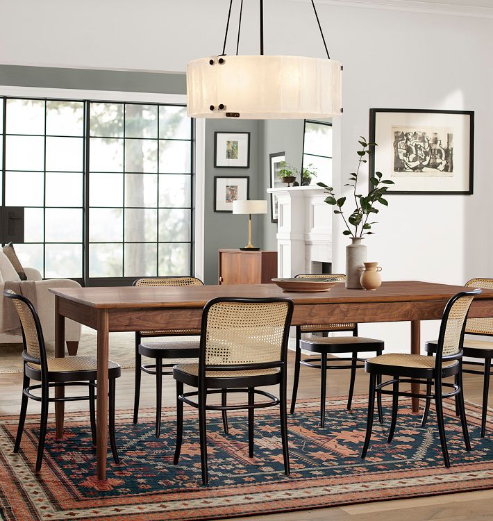 Manor Glass Round Chandelier 32‘’