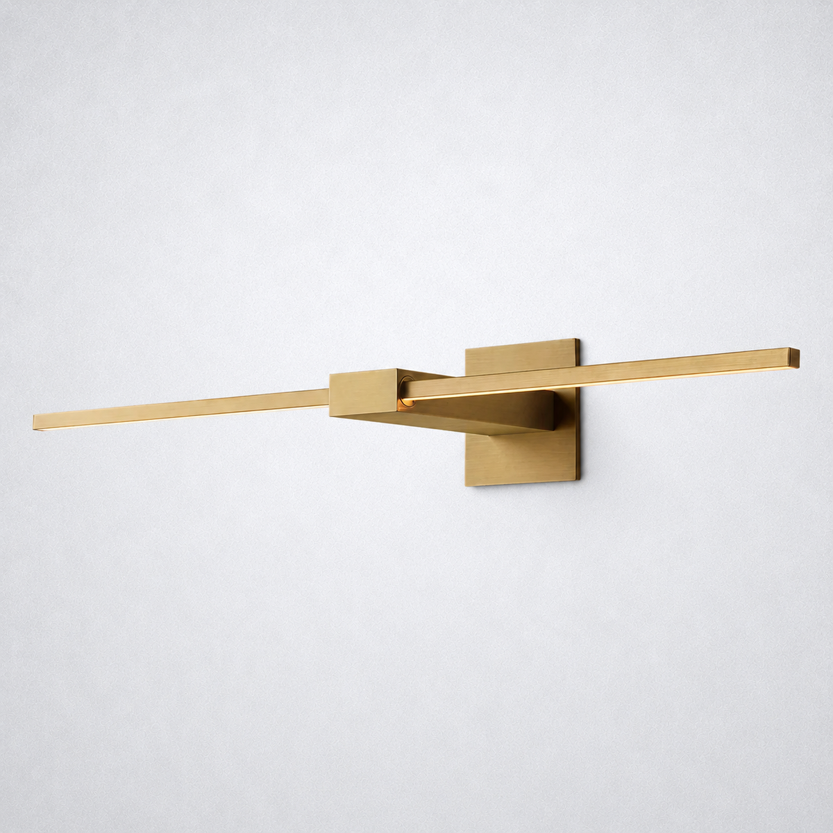 Forma Picture Light