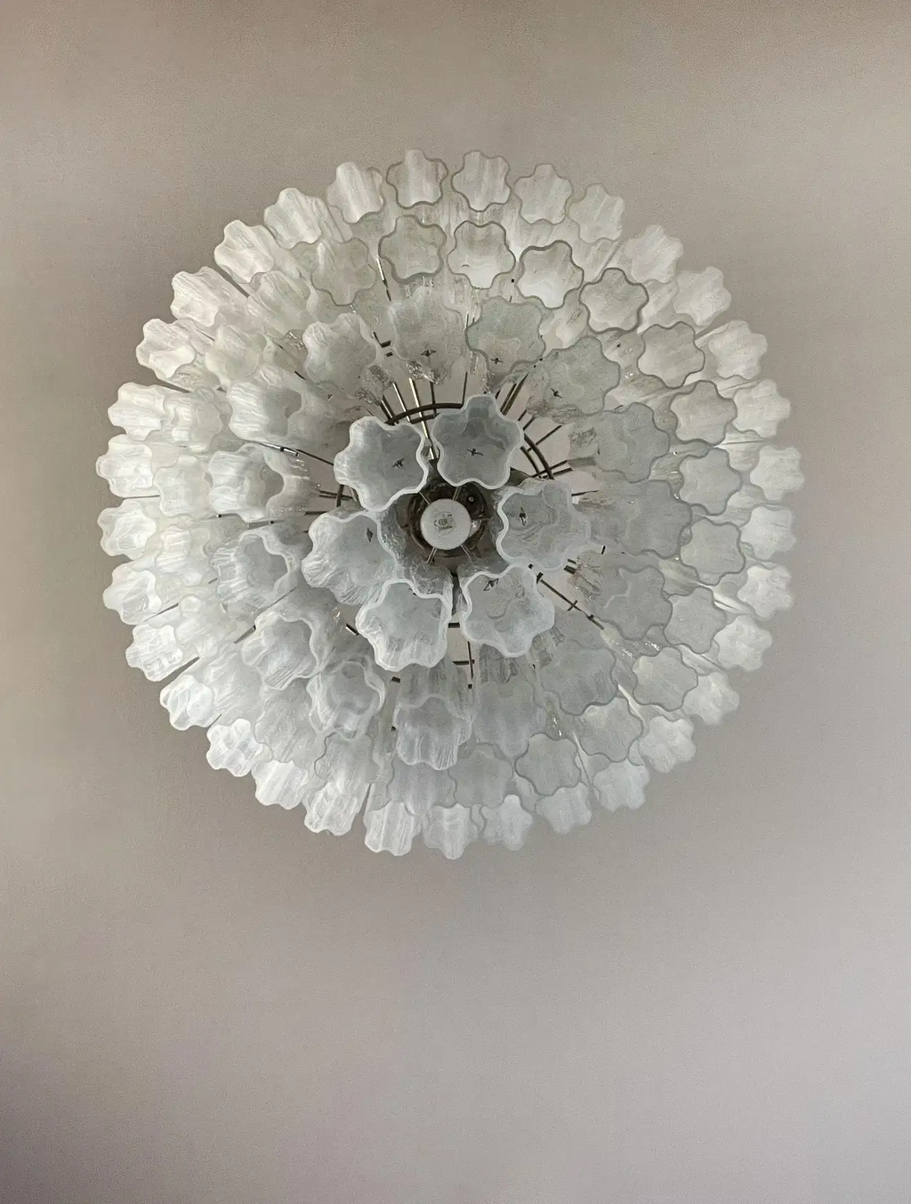 Murano Chandelier – 78 tubes – Alabaster white