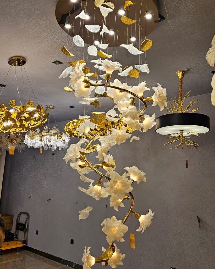 Art Design Brass Branch Ceramic Flower Chandelier - fovolighting