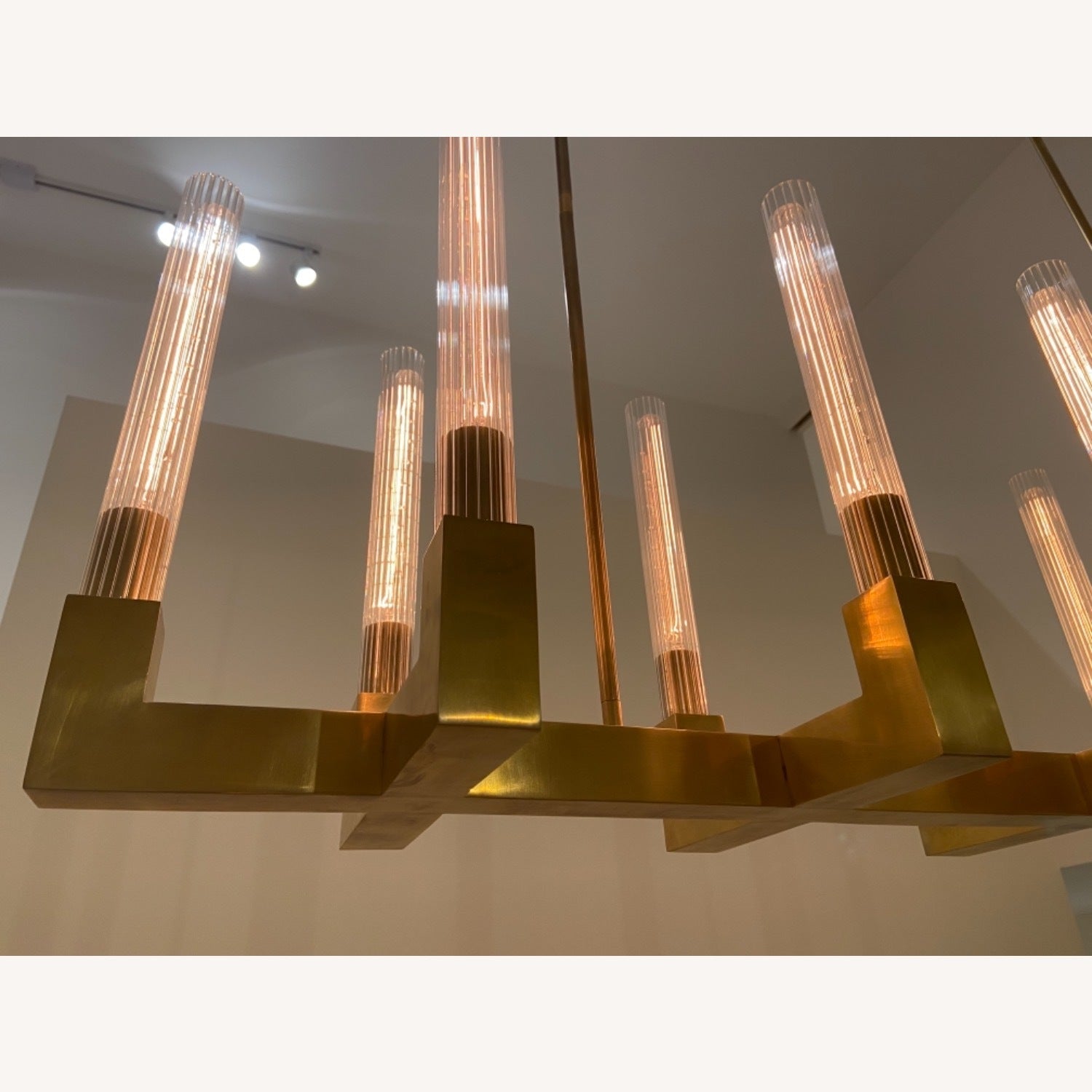 Bannele Linear Chandelier - fovolighting