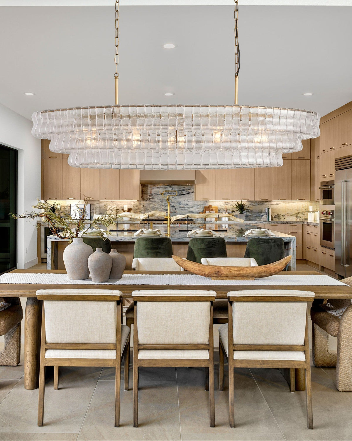 Ghiaccio Clear Class Oval Chandelier - fovolighting