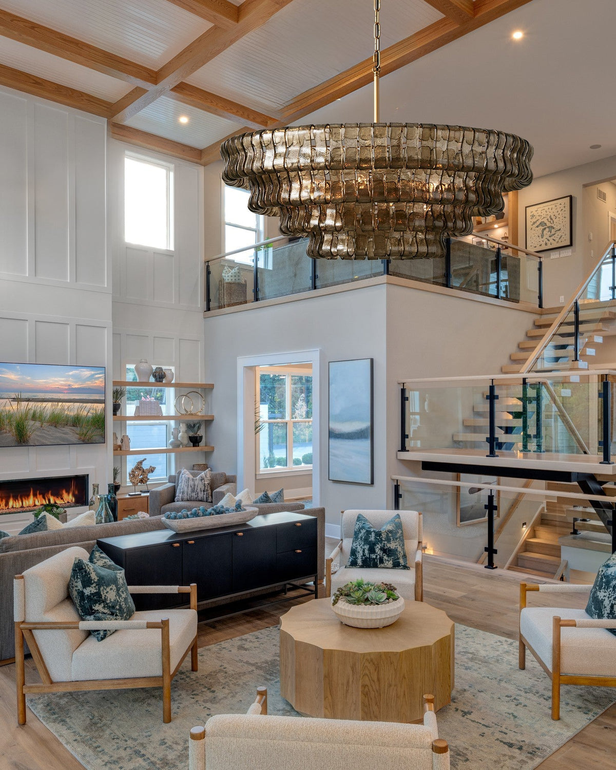 Ghiaccio Round Chandelier - fovolighting