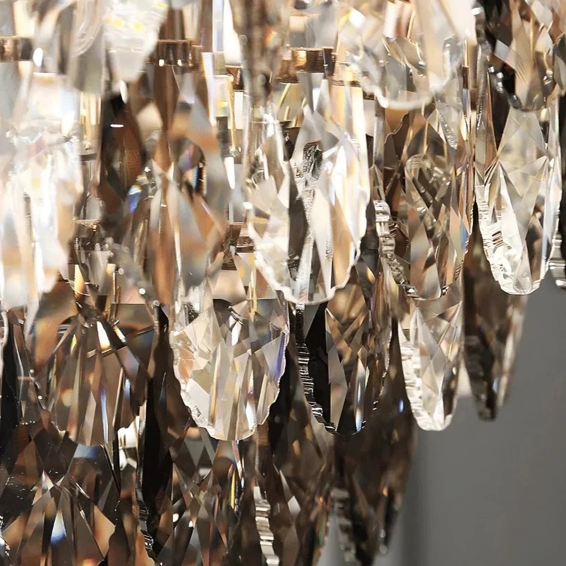 Langford Luxury Modern Chandelier - fovolighting