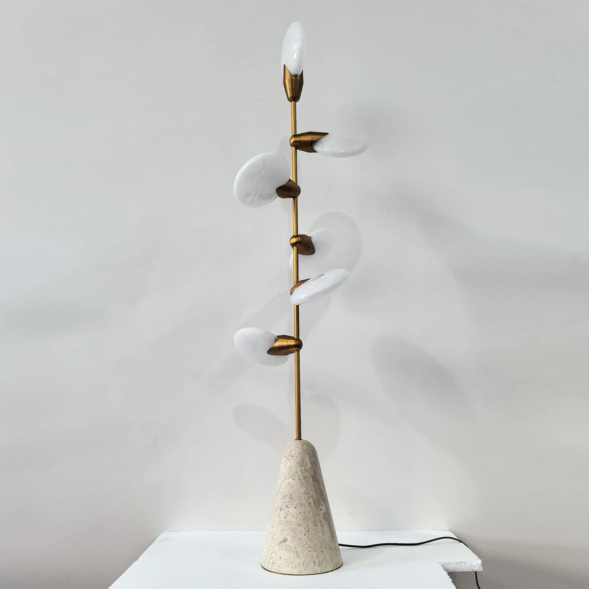Lyla Floor Lamp - fovolighting