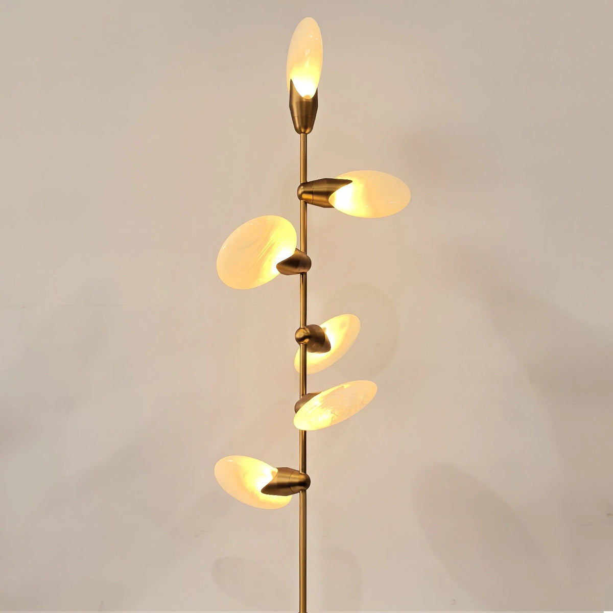 Lyla Floor Lamp - fovolighting