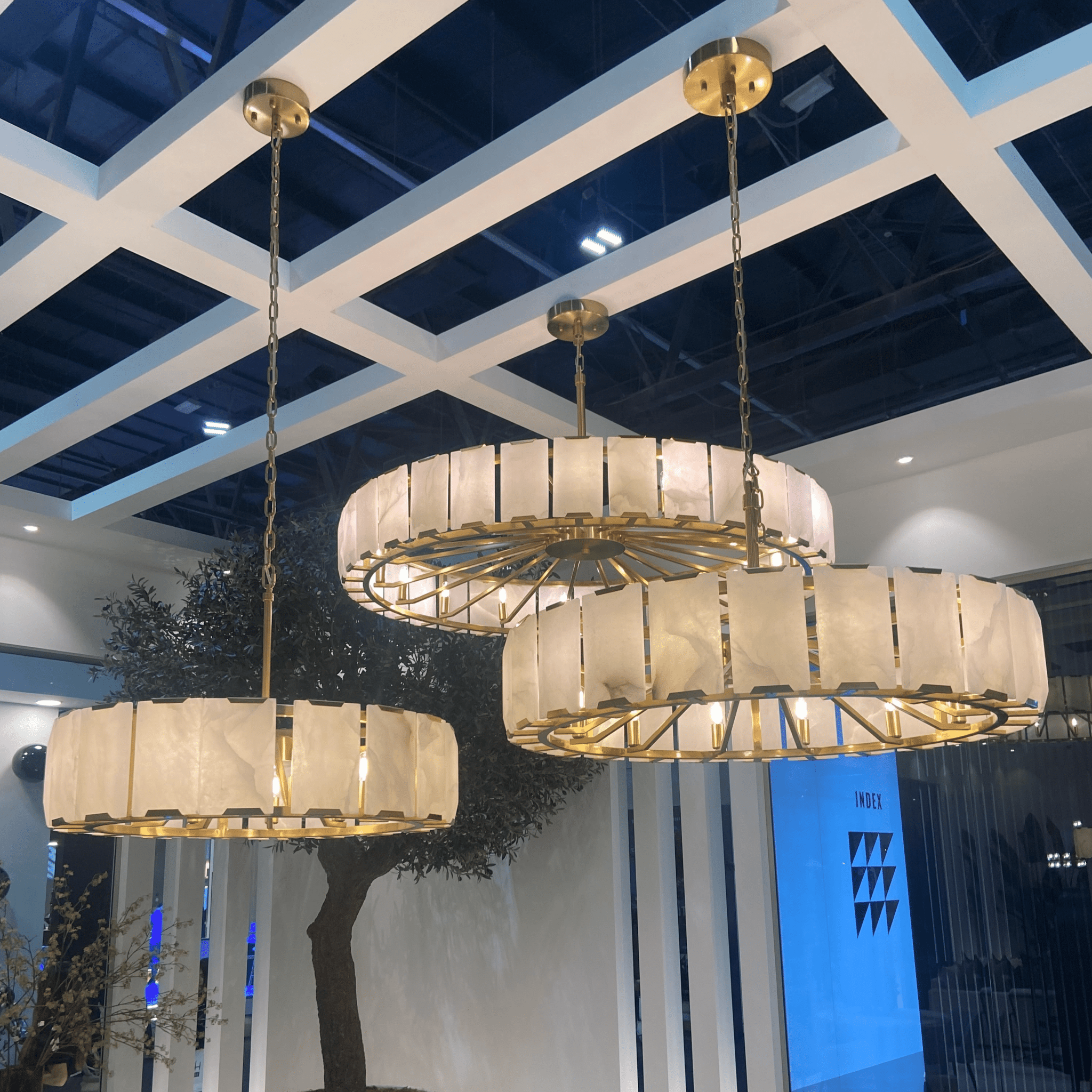 Modern Round Alabaster Chandelier for Living Room/Bedroom - fovolighting