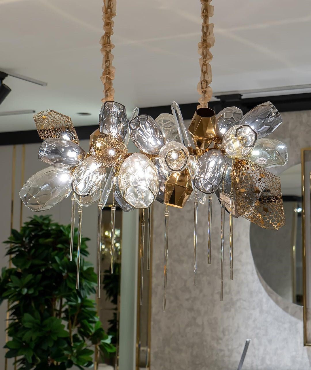 Modern Wine Glass Shape Chandelier Italian Light Luxury Light Fixture for Dining Room/Living Room - fovolighting