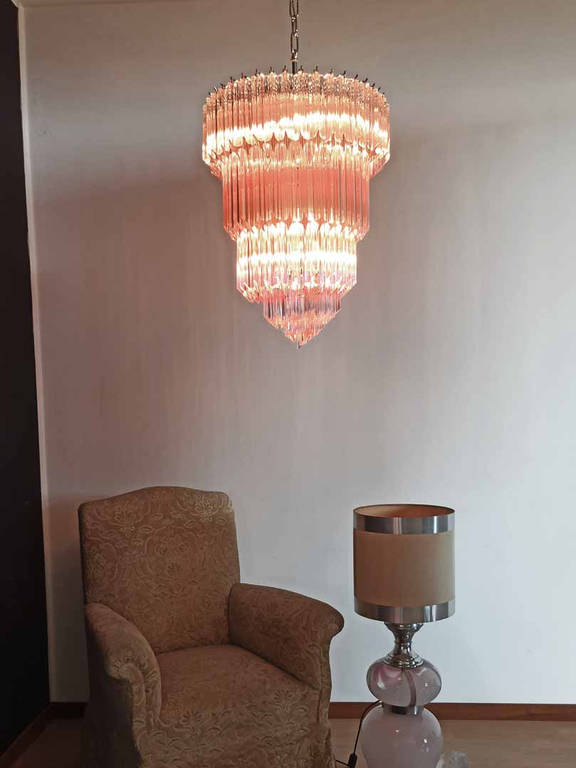 Murano Chandelier – 112 prisms – Pink - fovolighting
