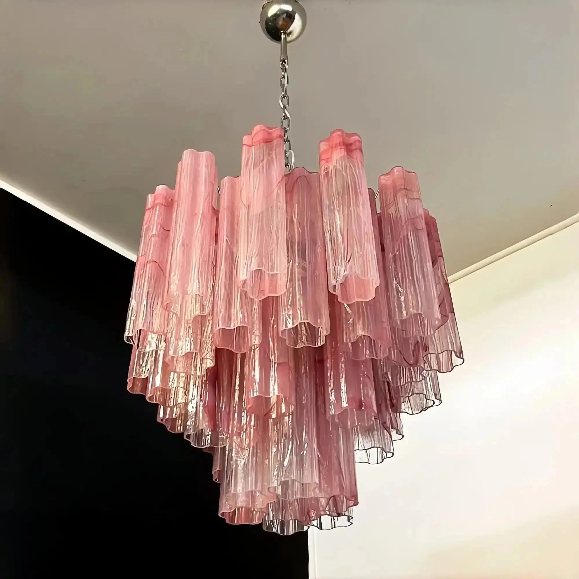Murano Chandelier – 48 tubes – Alabaster Pink - fovolighting