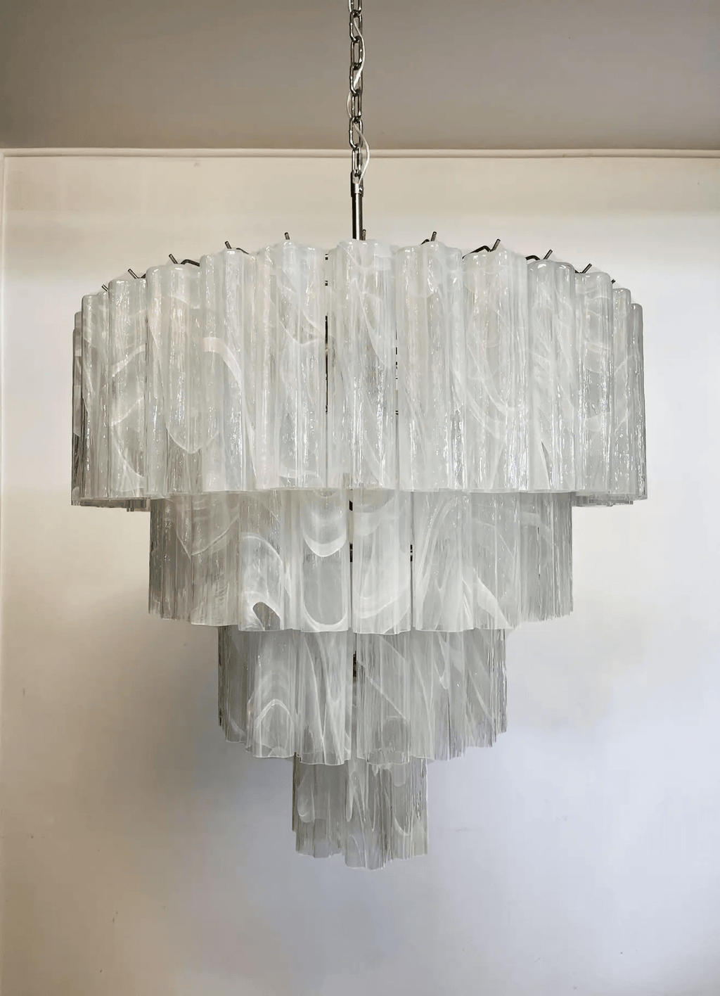 Murano Chandelier – 78 tubes – Alabaster white - fovolighting