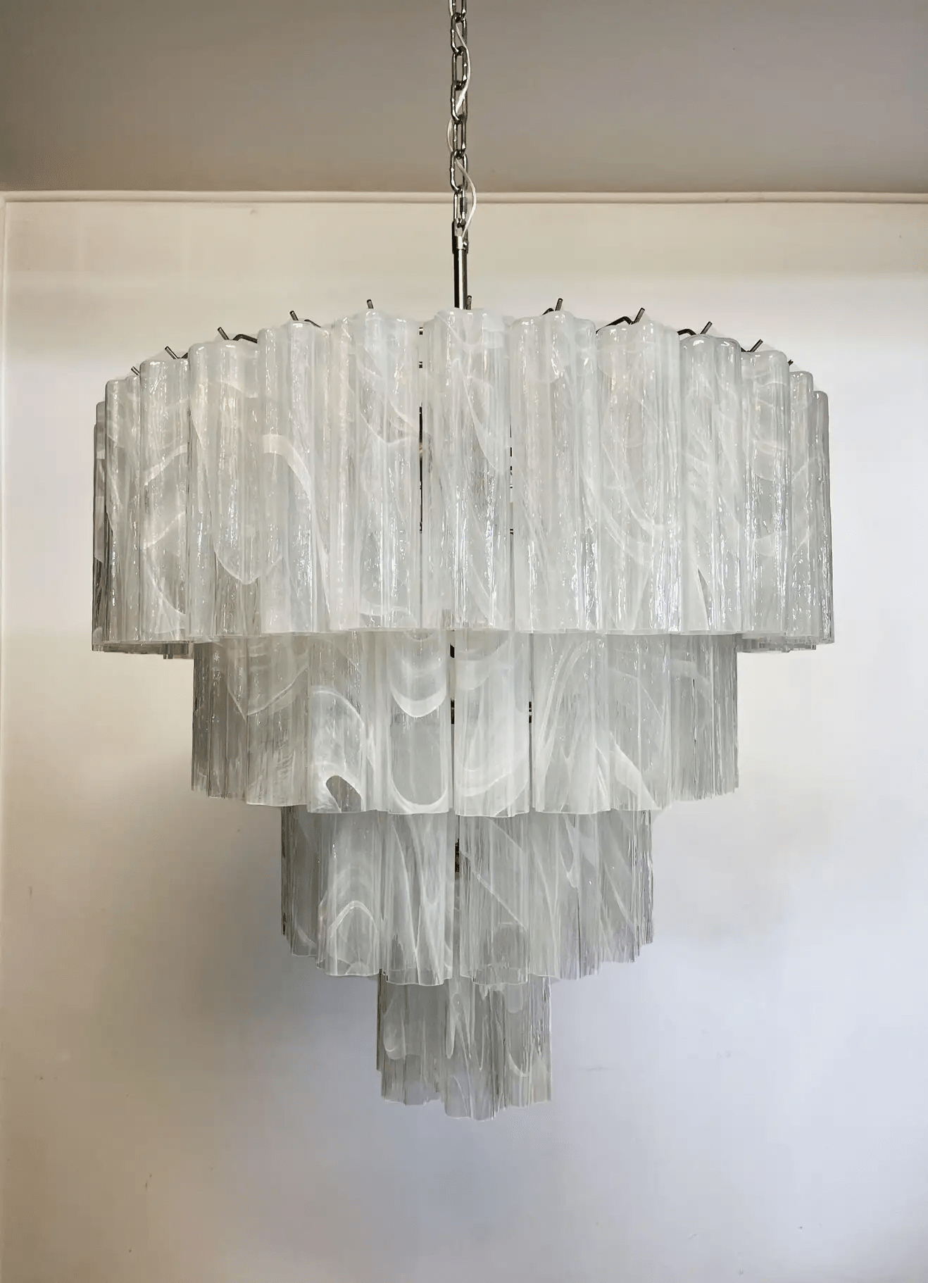 Murano Chandelier – 78 tubes – Alabaster white - fovolighting