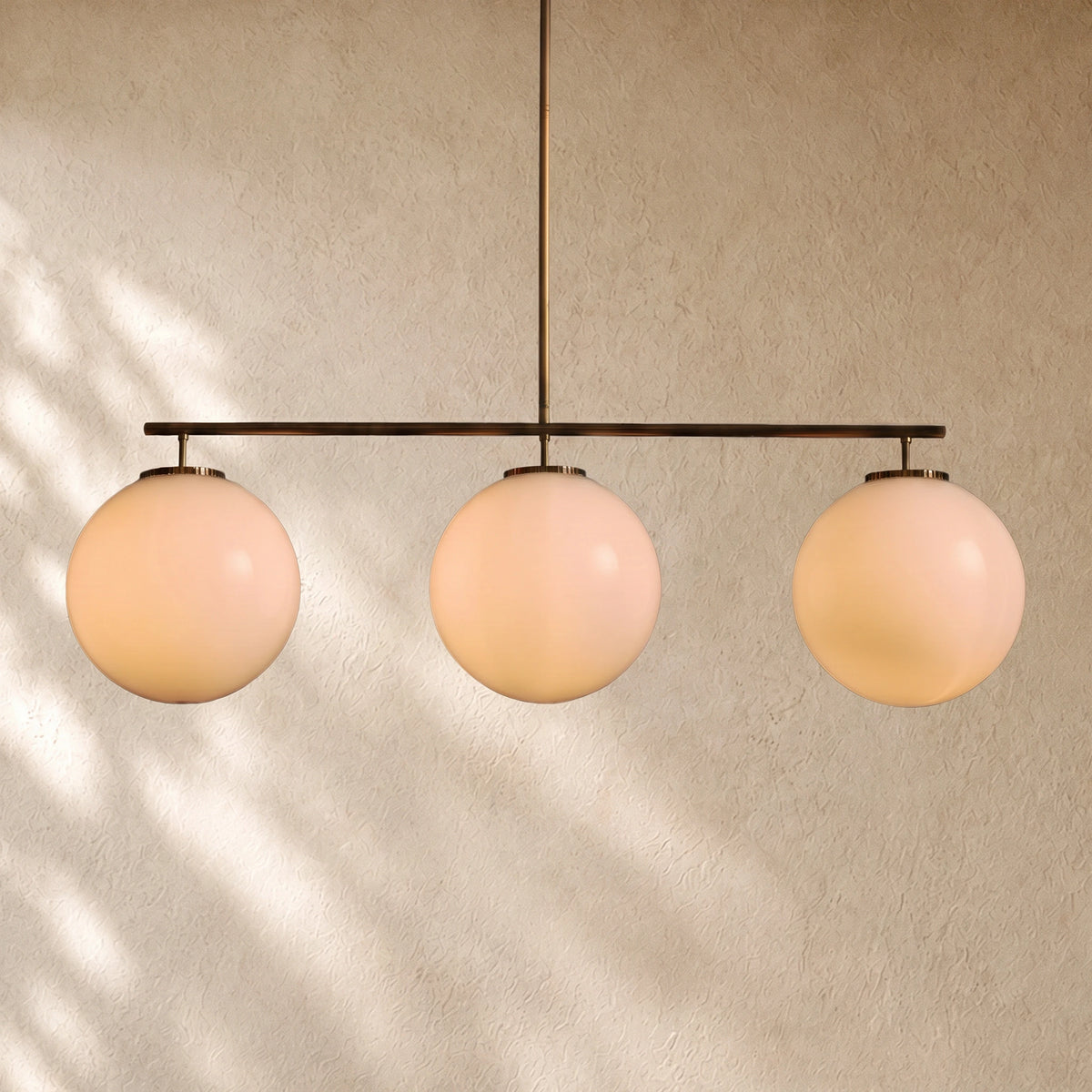 Wescoti Linear Globe Chandelier