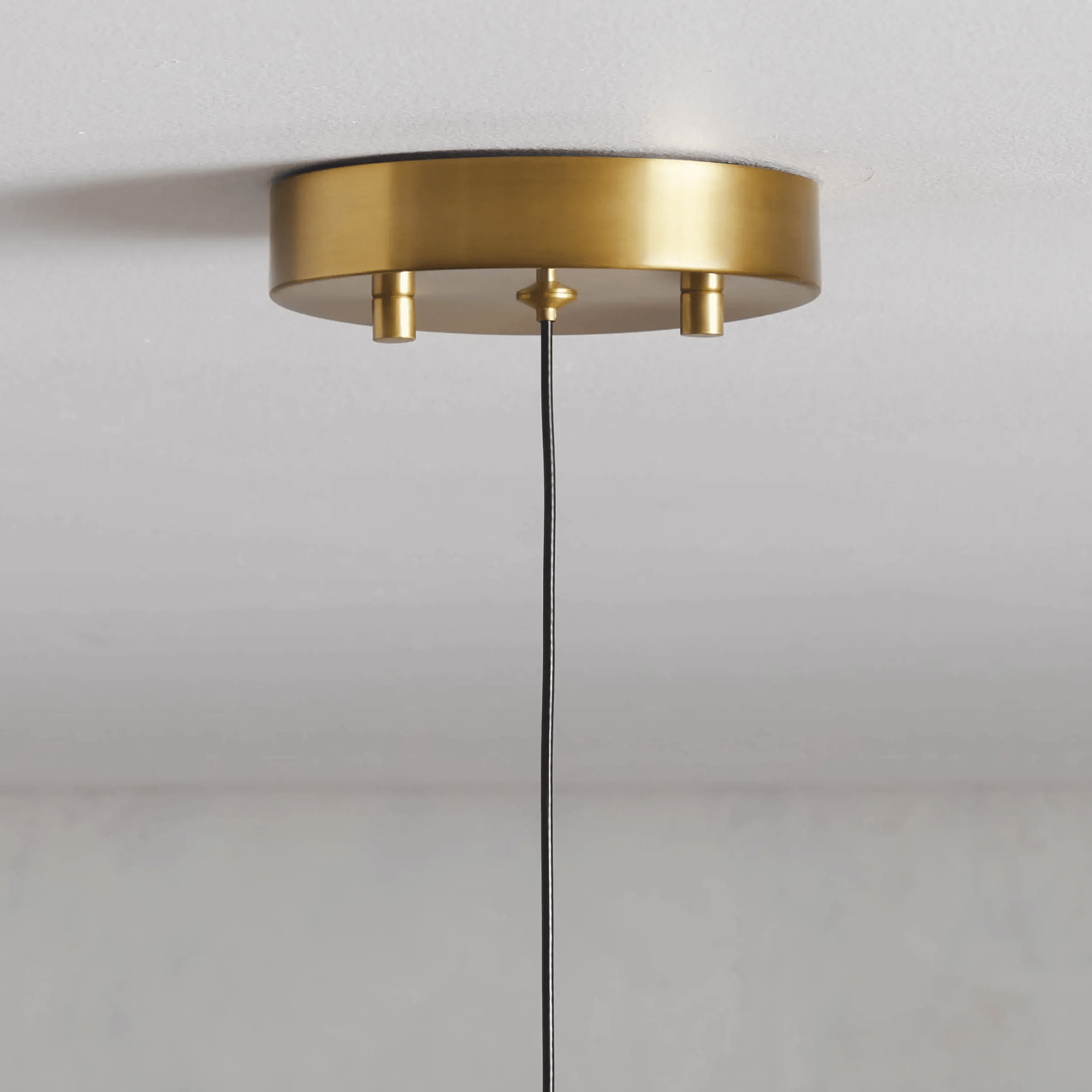 Soltaire Modern Pendant 13"H - fovolighting