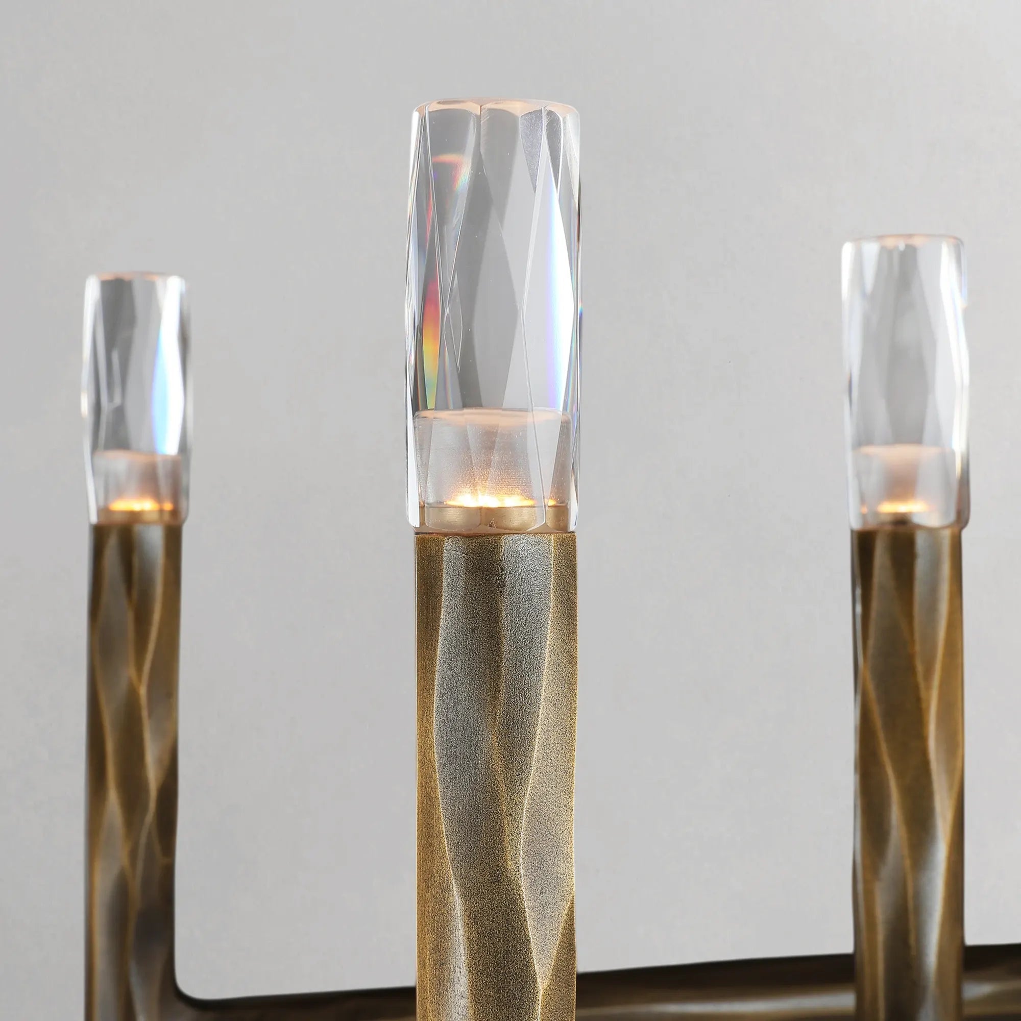 Thadria Linear Chandelier - fovolighting