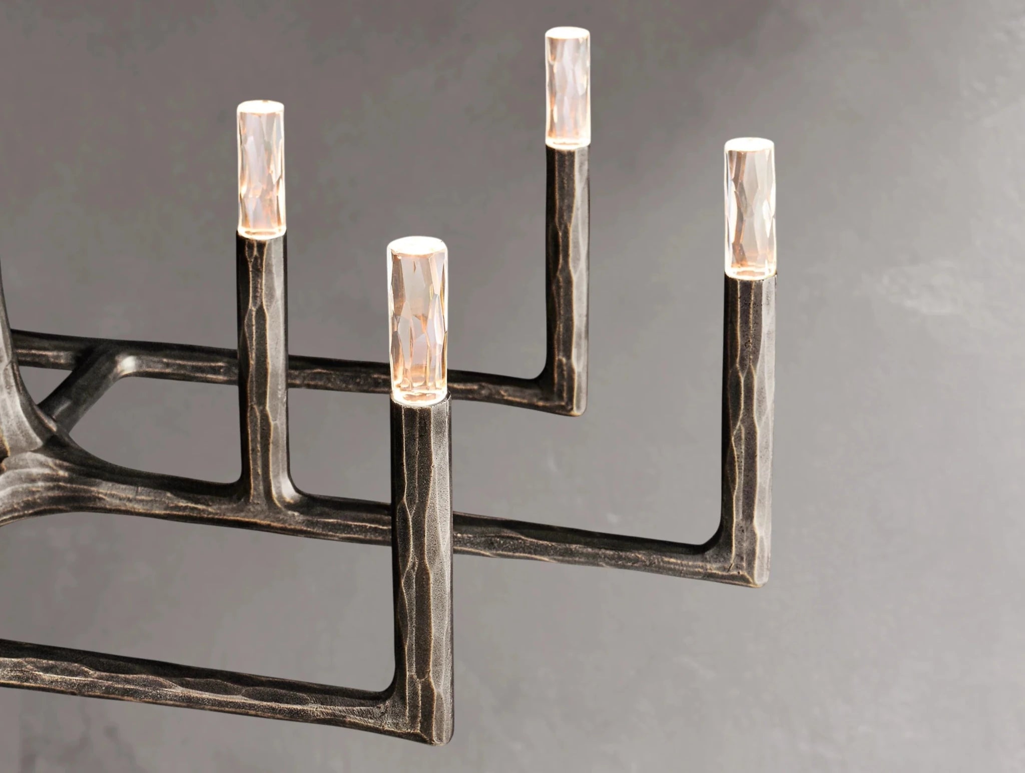 Thadria Linear Chandelier - fovolighting