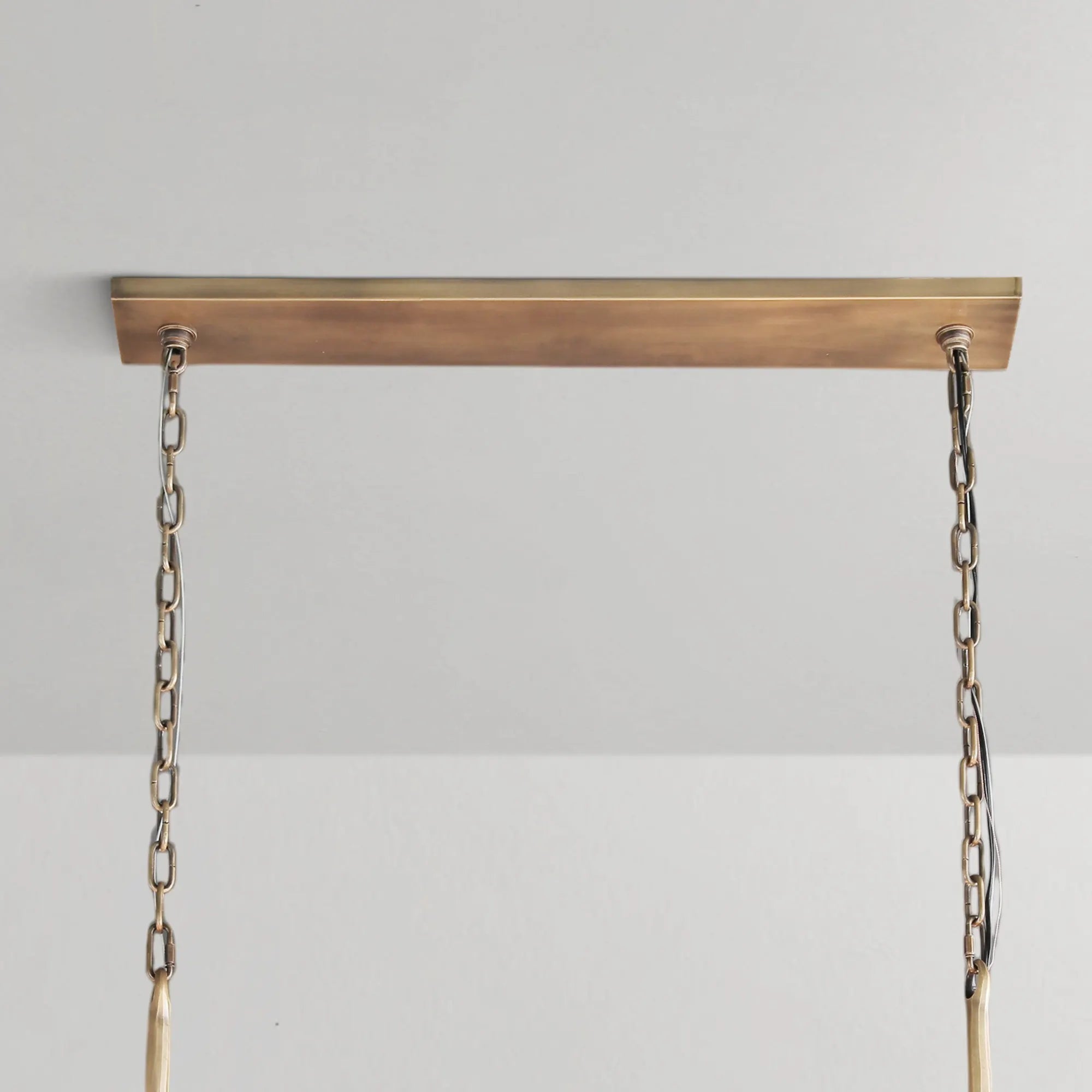 Thadria Linear Chandelier - fovolighting