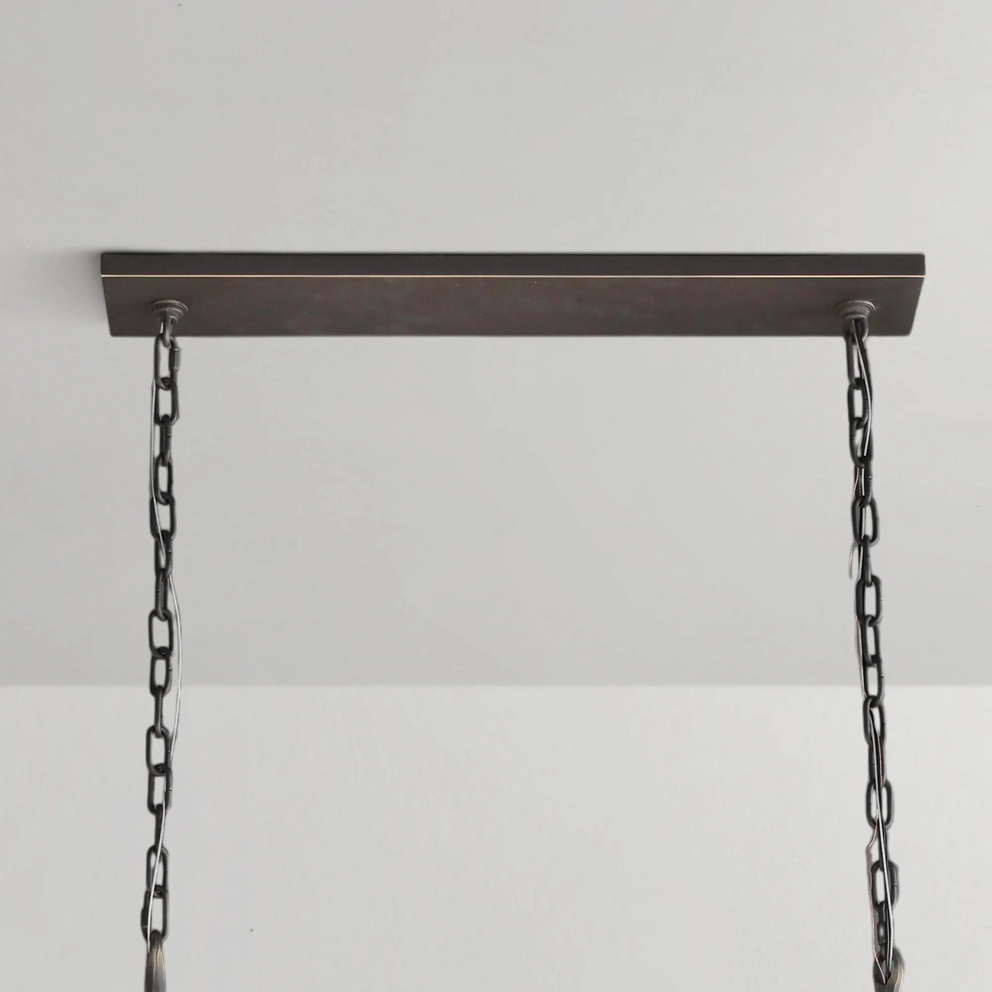 Thadria Linear Chandelier - fovolighting