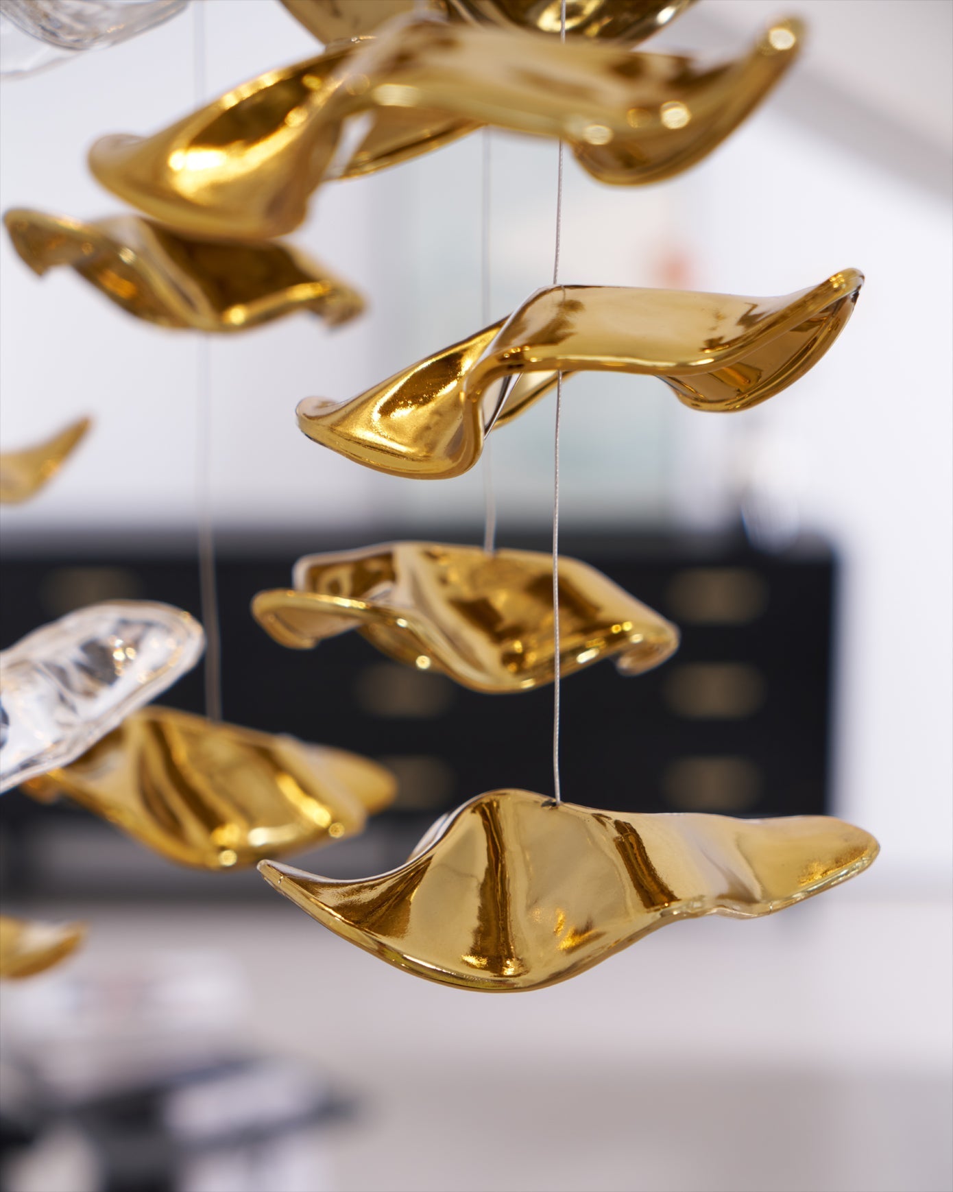 Veloria Fluid Chandelier - fovolighting