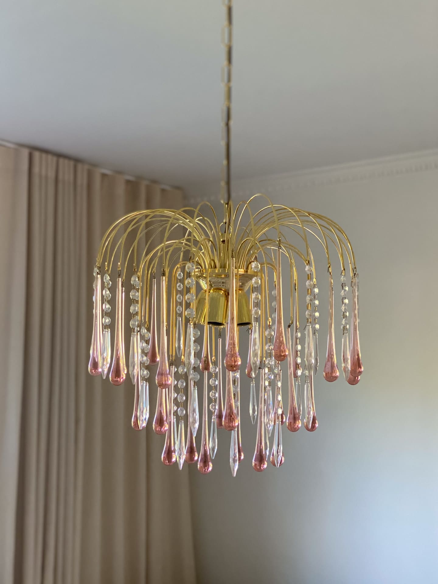 Vintage – Murano Teardrops Chandelier – 70s – Pink prisms - fovolighting