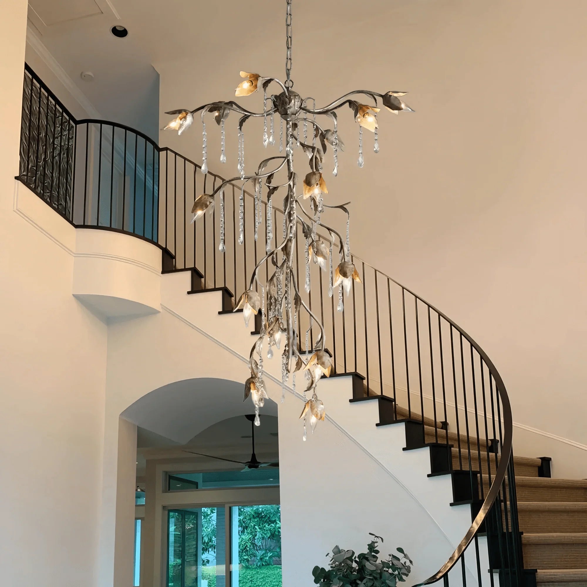 Viticcia Cascade Chandelier - fovolighting